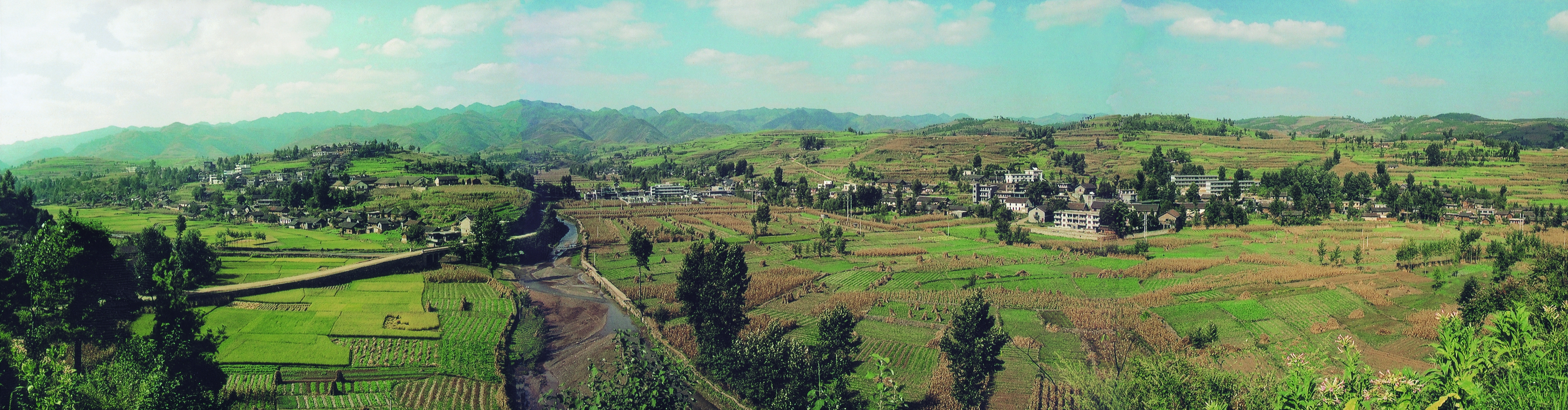 图 3 赫章可乐遗址地貌图_副本.jpg