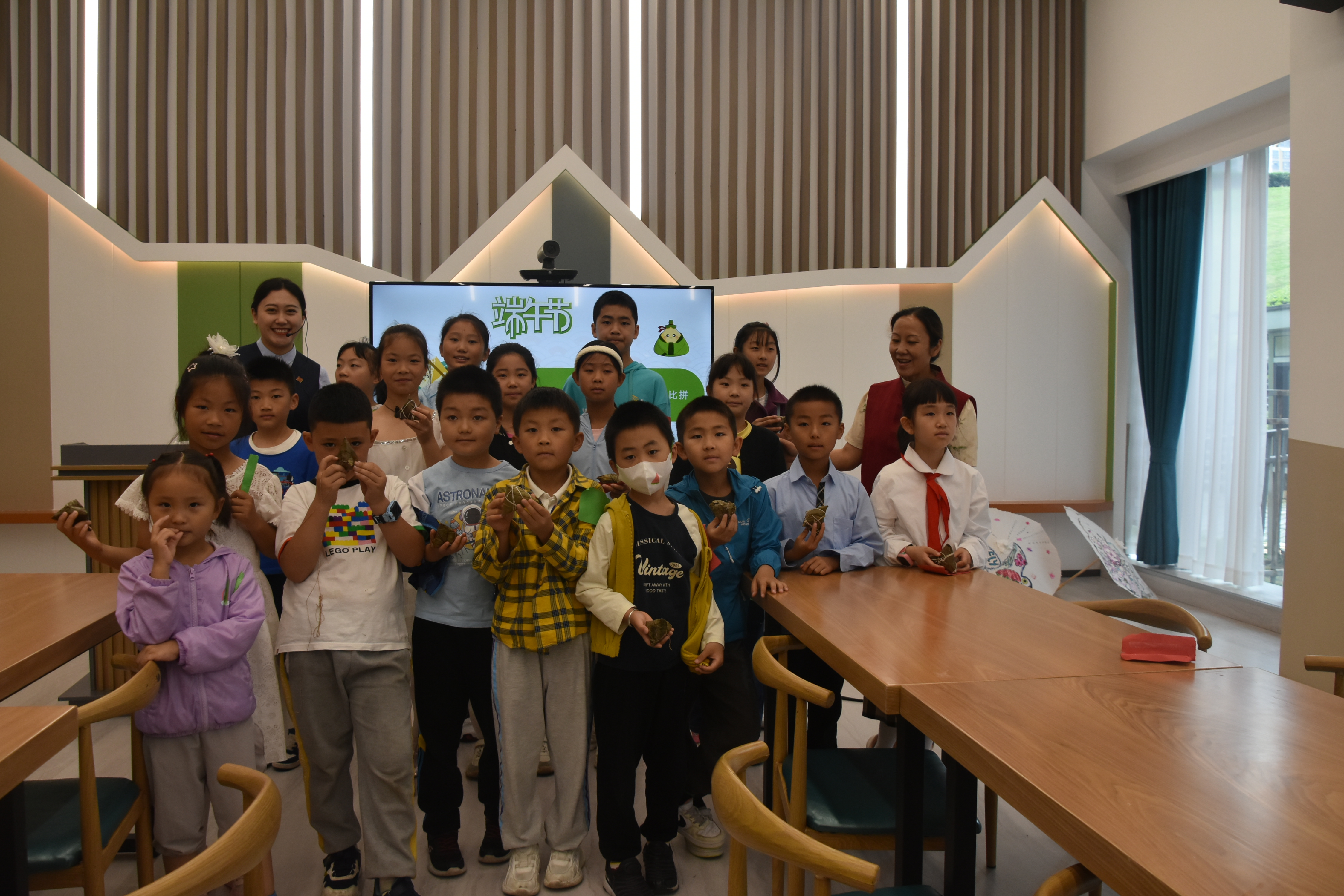 1687745689183223.jpg 1687745689183223.jpg