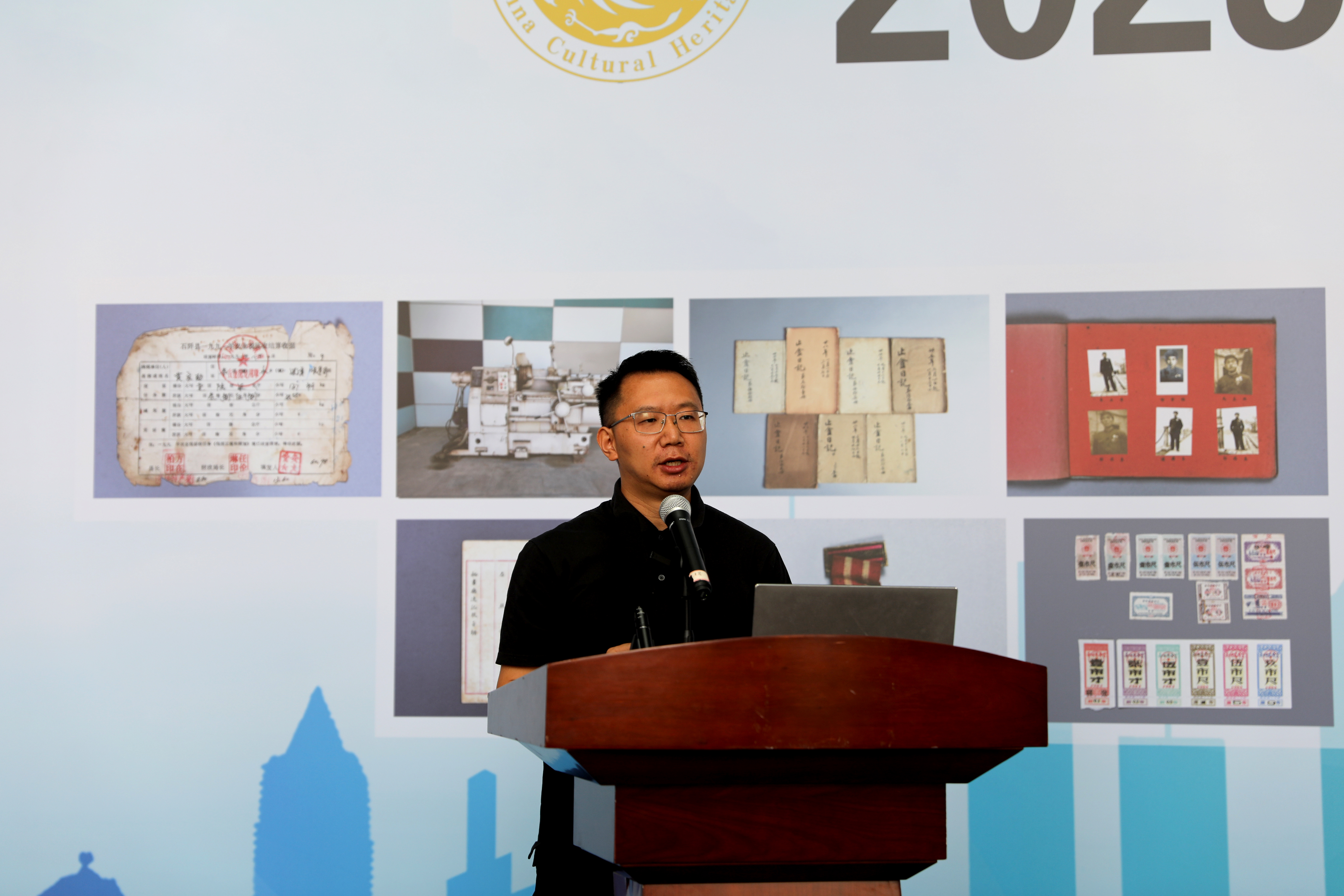 1687765802294175.jpg 1687765802294175.jpg