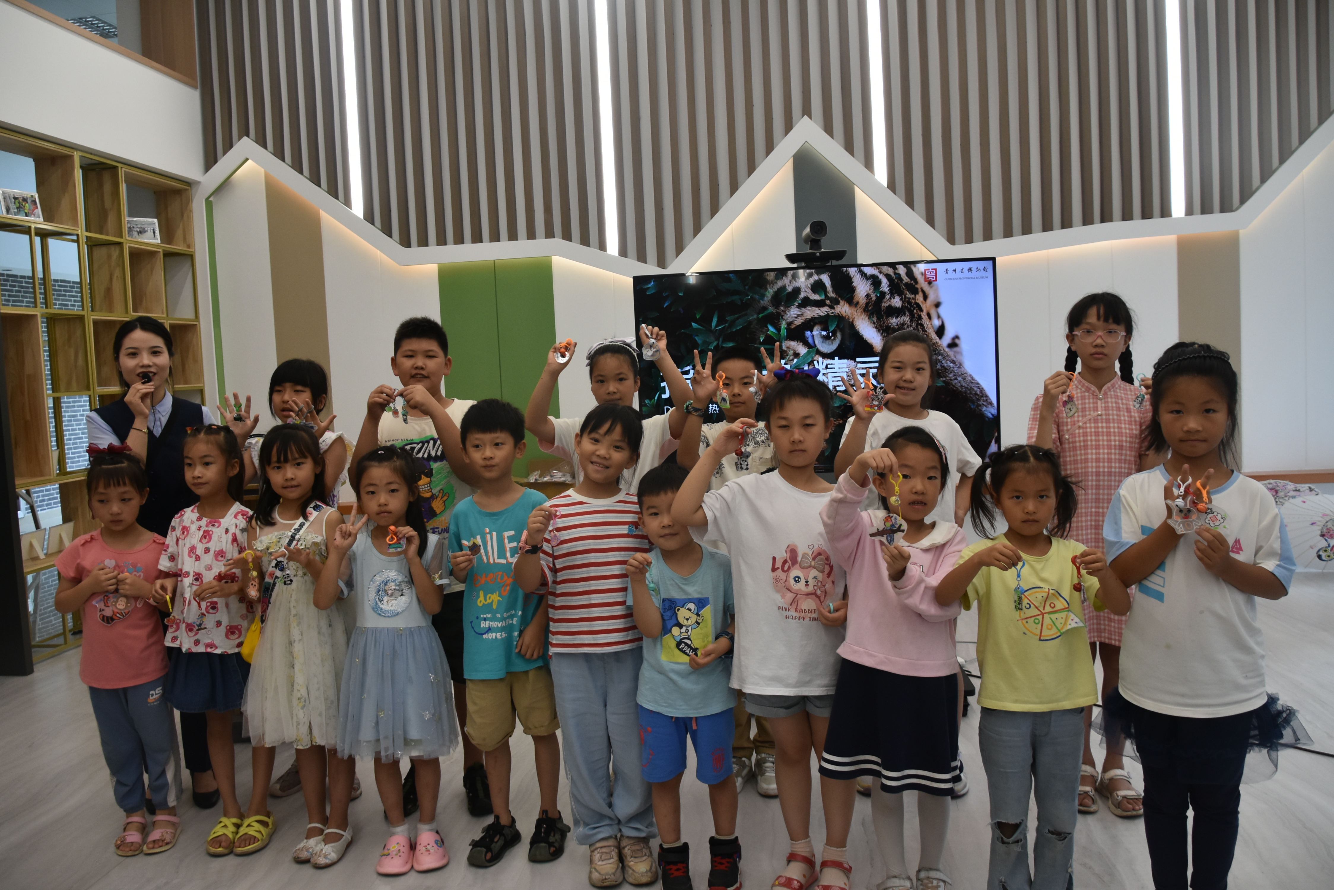 1692148906691208.jpg 1692148906691208.jpg