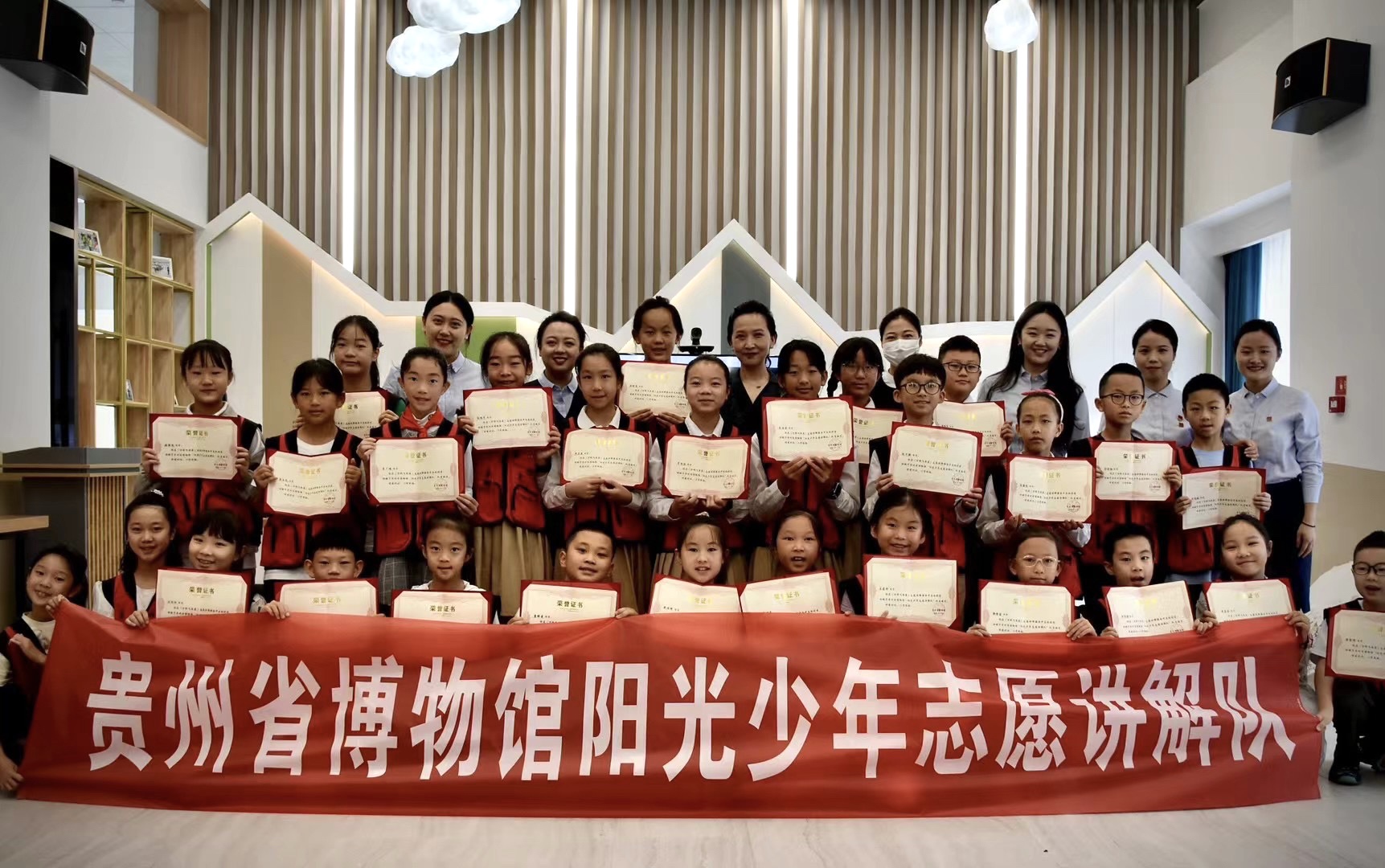 1695282485984100.jpg 10.jpg