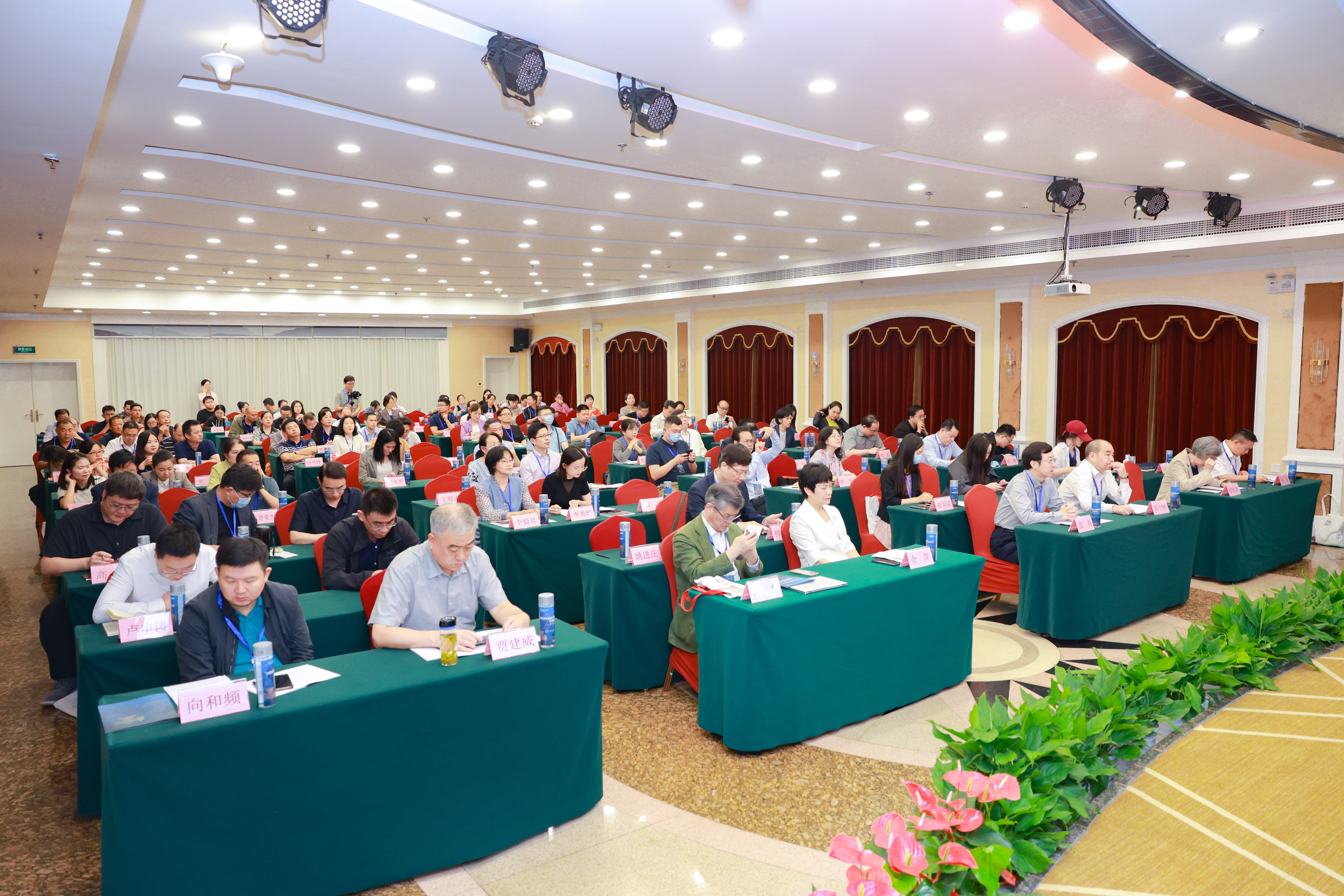 1695717548159332.jpg 1695717548159332.jpg