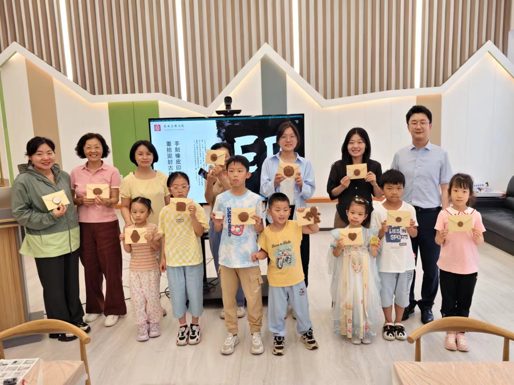 1720148161220594.jpg 1720148161220594.jpg