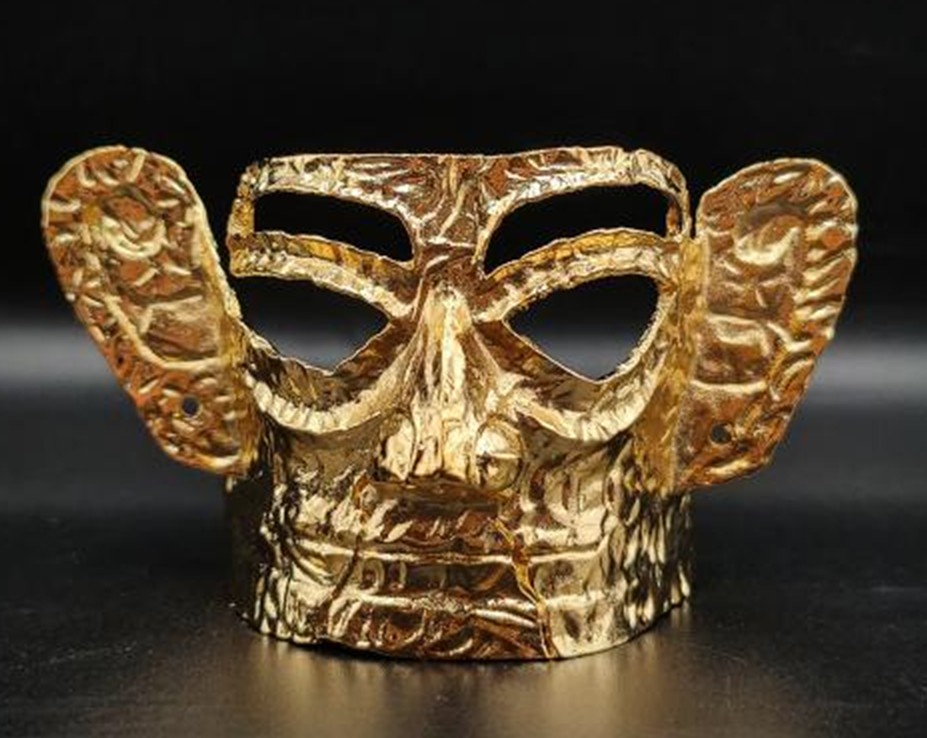 8-三星堆黄金面具复制品.jpg